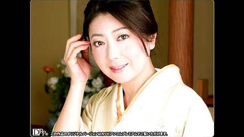 Ayano Murasaki 垂れ乳