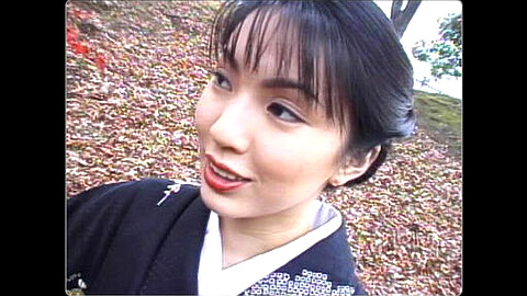Seire Mochizuki 黒髪和服美人