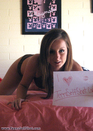 Teensselfshot Model