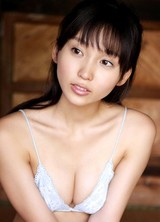  Risa Yoshiki