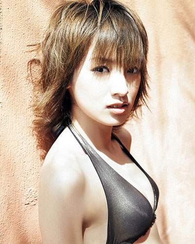Akina Minami bikini