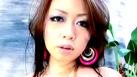 山根亜子 One San