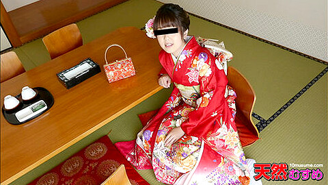 Kasumi Saotome 和服ノーパン