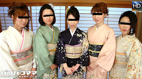 Kayoko Takamura 和服